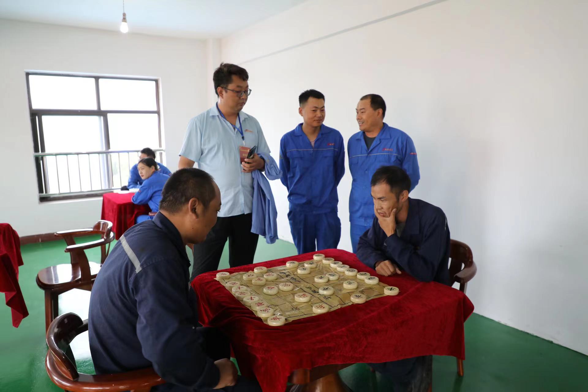 QG刮刮乐集团职工运动中心揭牌仪式暨夏日职工意见意义运动会